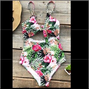 Soulful Hug print one piece swimsuit
